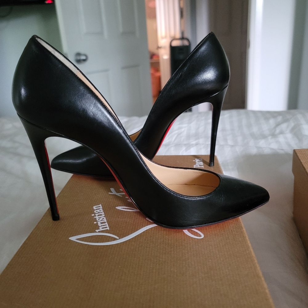 Christian Louboutin Pigalle Follies 37.5 fits 7us